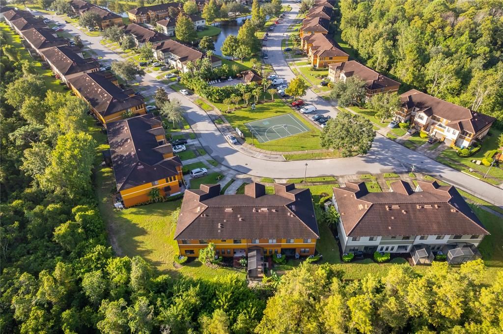 For Sale: $310,000 (2 beds, 2 baths, 1273 Square Feet)