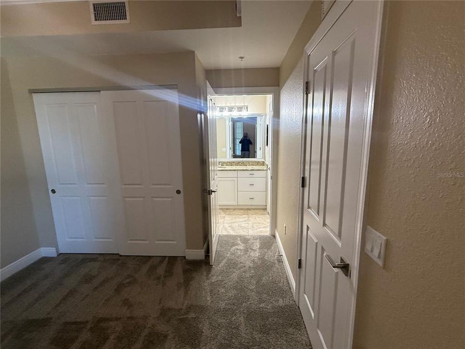 For Rent: $2,100 (3 beds, 2 baths, 1759 Square Feet)