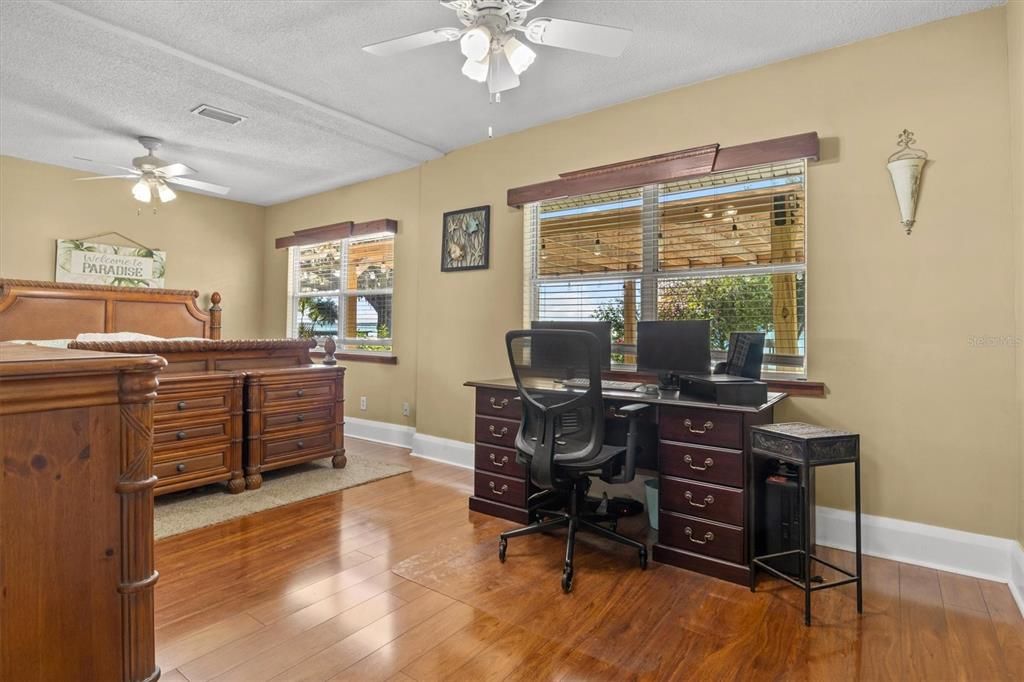 Active With Contract: $415,000 (2 beds, 2 baths, 1786 Square Feet)