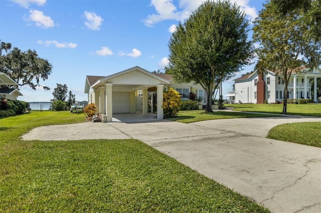 Active With Contract: $415,000 (2 beds, 2 baths, 1786 Square Feet)