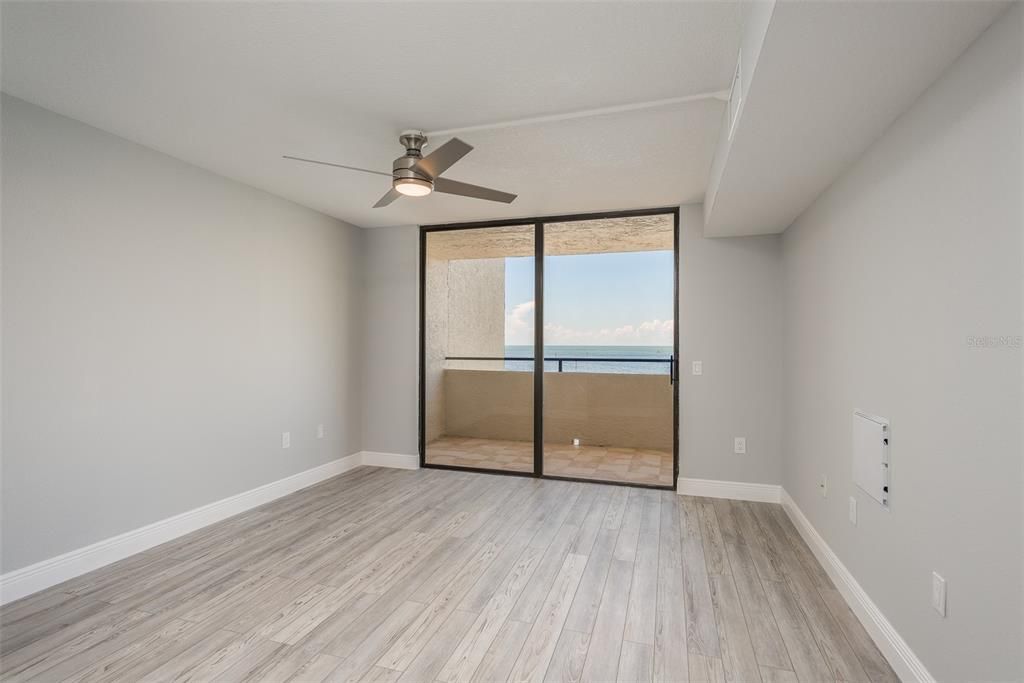 For Sale: $385,000 (2 beds, 2 baths, 1236 Square Feet)