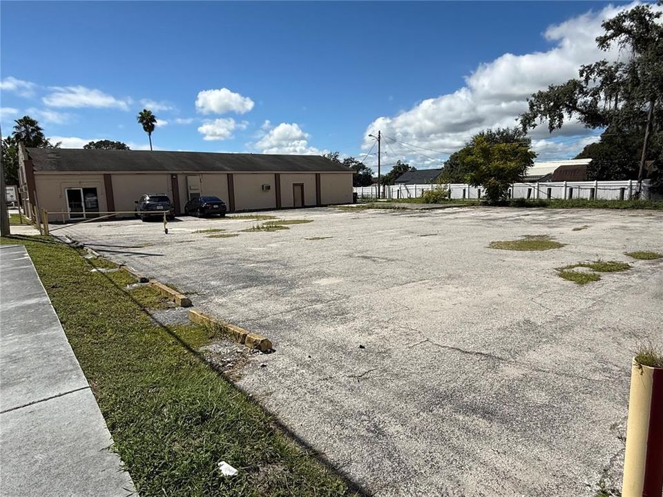 Activo con contrato: $575,000 (0 camas, 0 baños, 3600 Pies cuadrados)