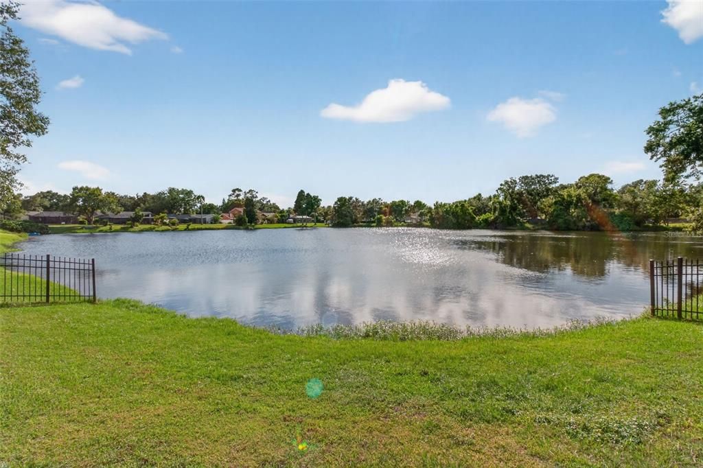 En Venta: $459,000 (4 camas, 2 baños, 2072 Pies cuadrados)