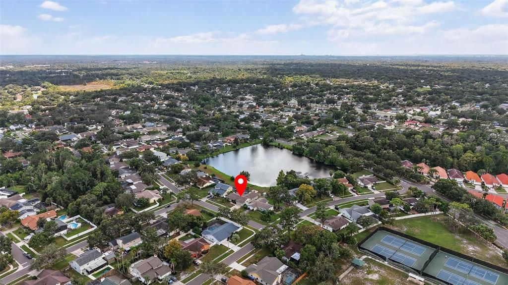 En Venta: $459,000 (4 camas, 2 baños, 2072 Pies cuadrados)