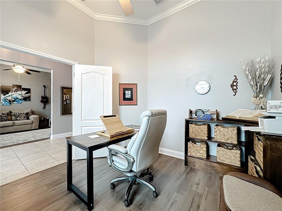 For Sale: $674,990 (4 beds, 2 baths, 2178 Square Feet)