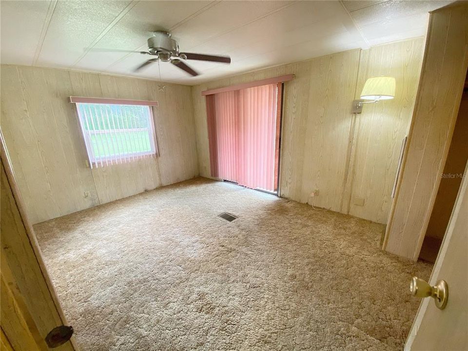 Activo con contrato: $145,000 (2 camas, 2 baños, 1372 Pies cuadrados)