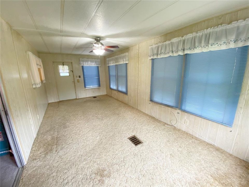 Activo con contrato: $145,000 (2 camas, 2 baños, 1372 Pies cuadrados)