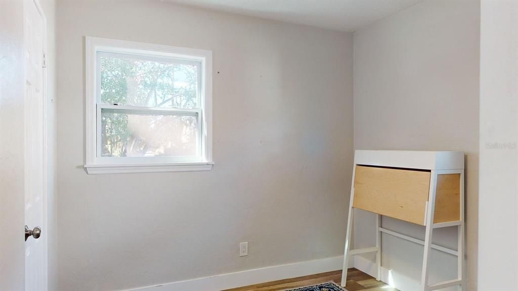 En Venta: $285,000 (3 camas, 1 baños, 920 Pies cuadrados)