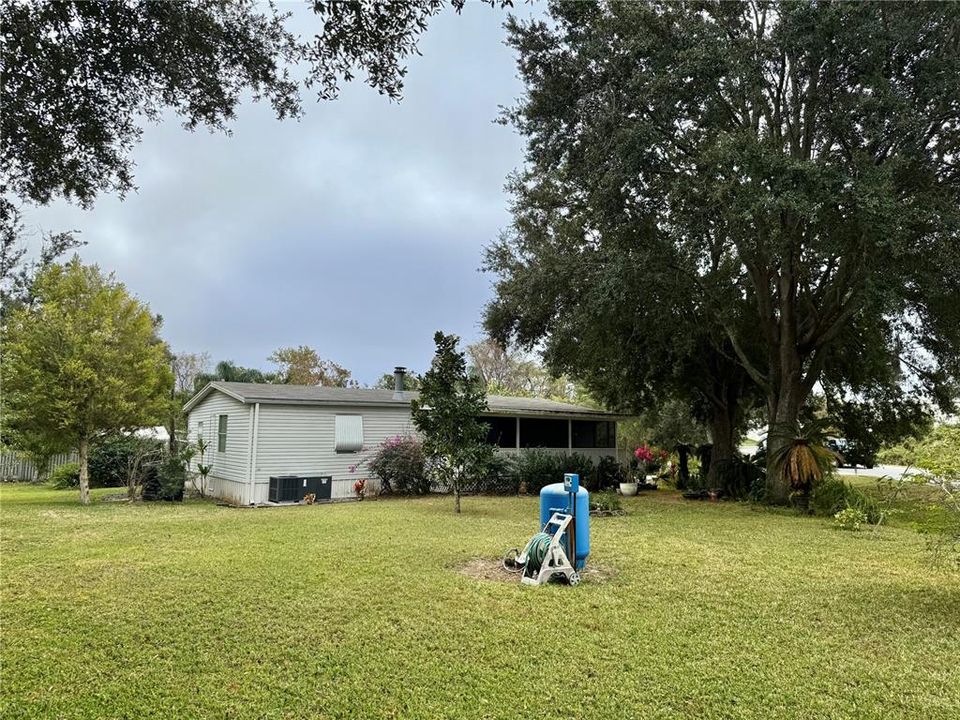 For Sale: $268,900 (3 beds, 2 baths, 1747 Square Feet)