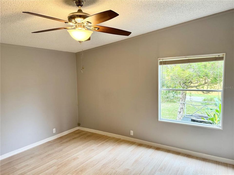 En Venta: $279,900 (3 camas, 2 baños, 1747 Pies cuadrados)