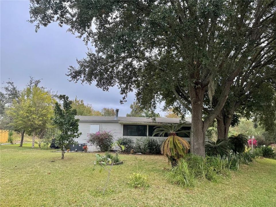 For Sale: $268,900 (3 beds, 2 baths, 1747 Square Feet)