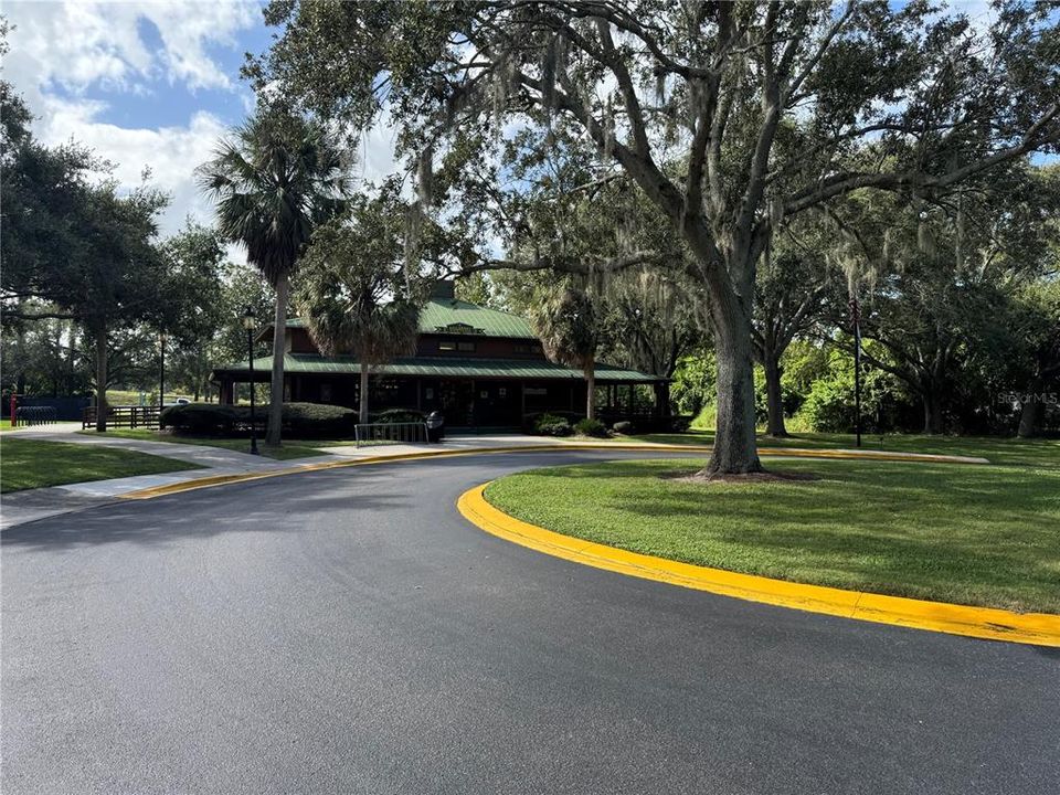 For Sale: $268,900 (3 beds, 2 baths, 1747 Square Feet)