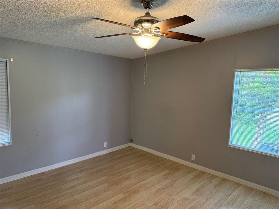 En Venta: $279,900 (3 camas, 2 baños, 1747 Pies cuadrados)