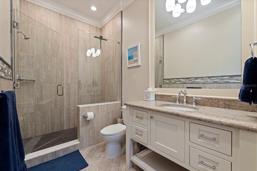 For Rent: $17,000 (4 beds, 5 baths, 4082 Square Feet)