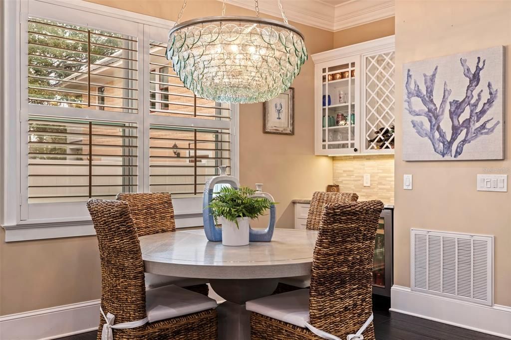 For Rent: $17,000 (4 beds, 5 baths, 4082 Square Feet)