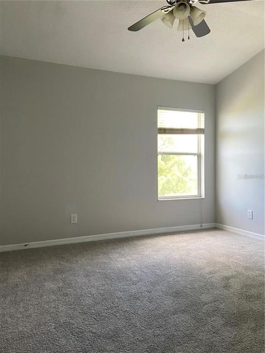 For Rent: $1,900 (2 beds, 2 baths, 1337 Square Feet)