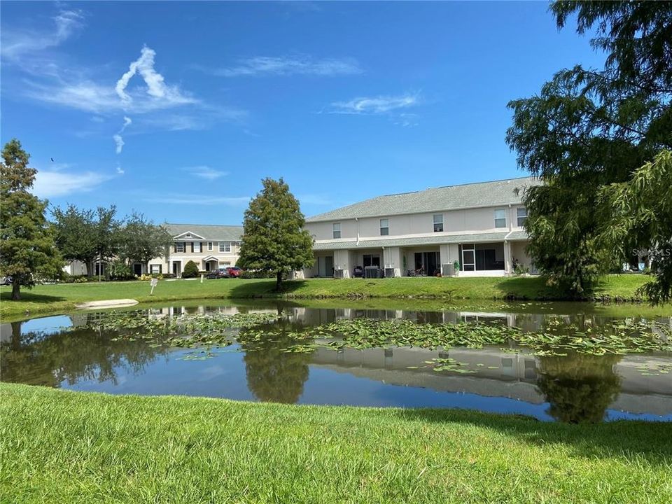 For Rent: $1,900 (2 beds, 2 baths, 1337 Square Feet)