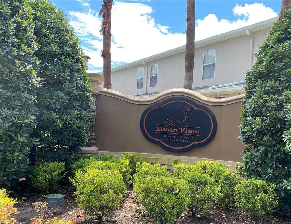 For Rent: $1,900 (2 beds, 2 baths, 1337 Square Feet)