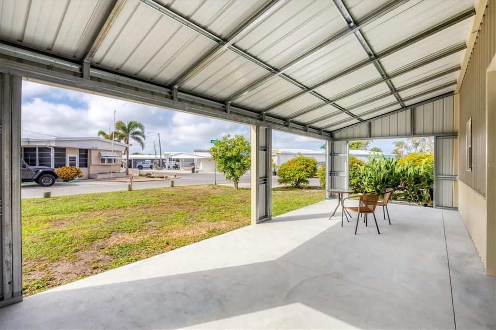 For Sale: $394,000 (2 beds, 2 baths, 1056 Square Feet)