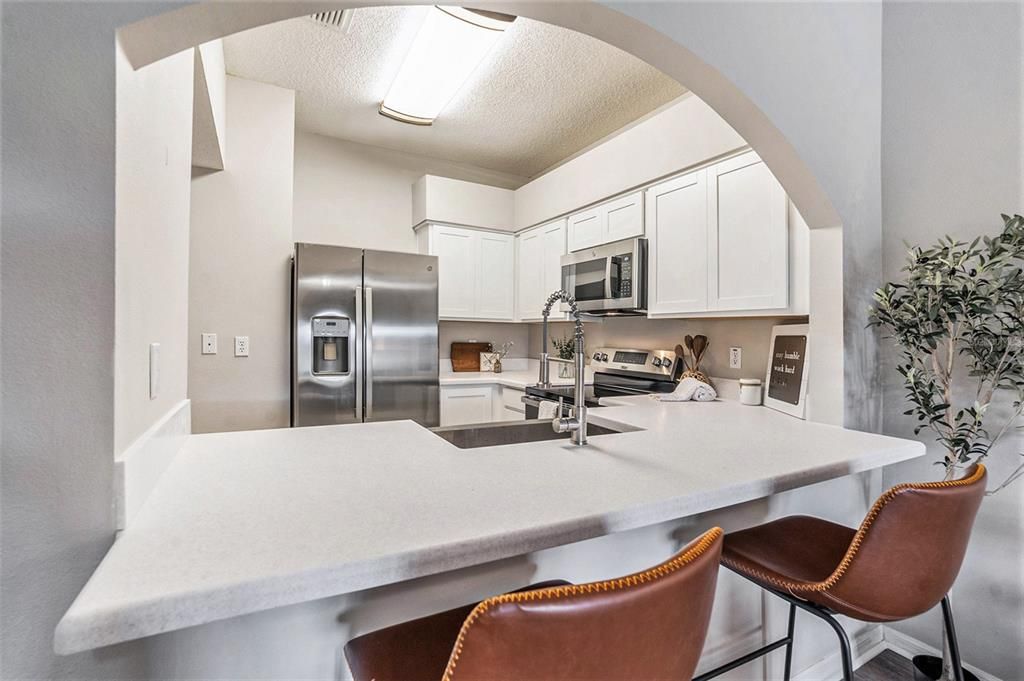 For Sale: $254,000 (2 beds, 2 baths, 1580 Square Feet)