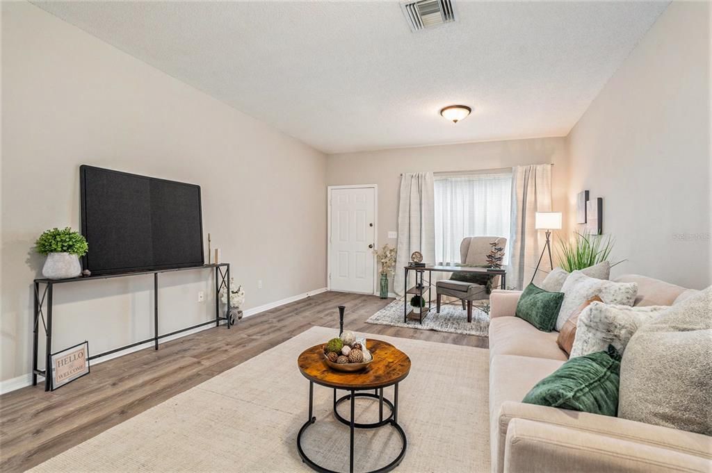 For Sale: $254,000 (2 beds, 2 baths, 1580 Square Feet)