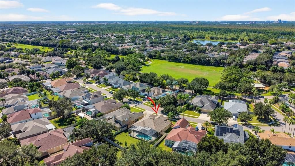 合同活跃: $730,000 (5 贝兹, 3 浴室, 2898 平方英尺)