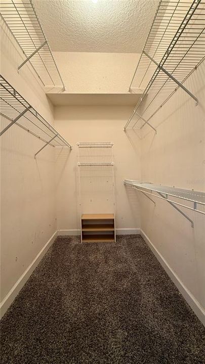 En Venta: $585,000 (4 camas, 3 baños, 3578 Pies cuadrados)