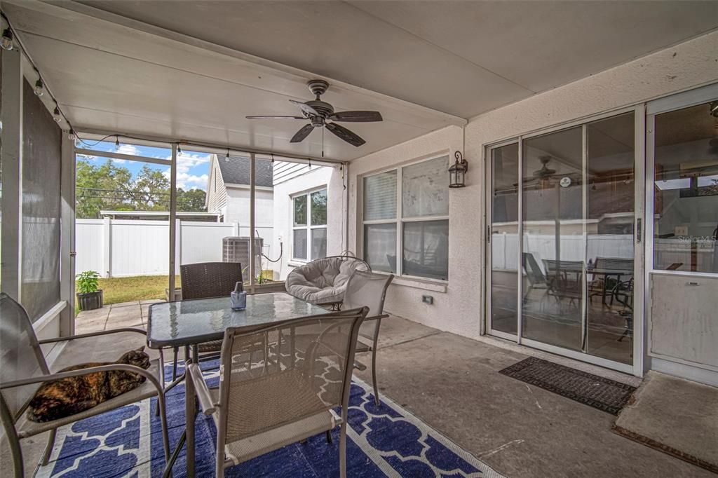 Active With Contract: $325,000 (4 beds, 2 baths, 1438 Square Feet)