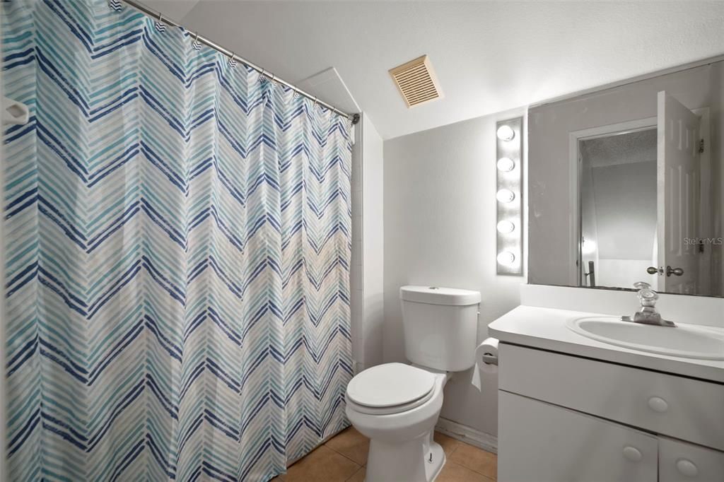 Active With Contract: $325,000 (4 beds, 2 baths, 1438 Square Feet)