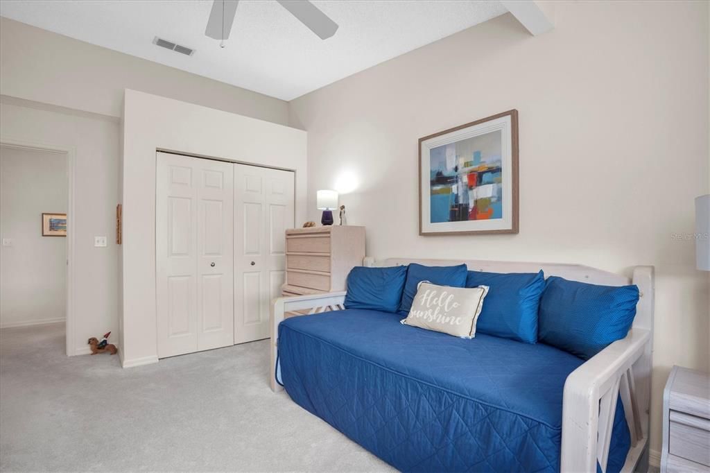 For Sale: $475,000 (2 beds, 2 baths, 1686 Square Feet)