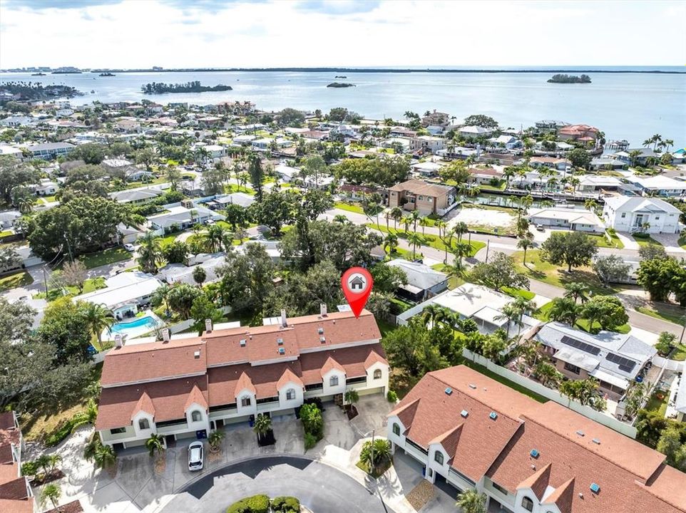 For Sale: $475,000 (2 beds, 2 baths, 1686 Square Feet)