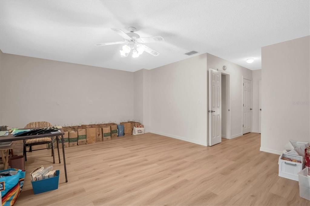 For Sale: $475,000 (2 beds, 2 baths, 1686 Square Feet)