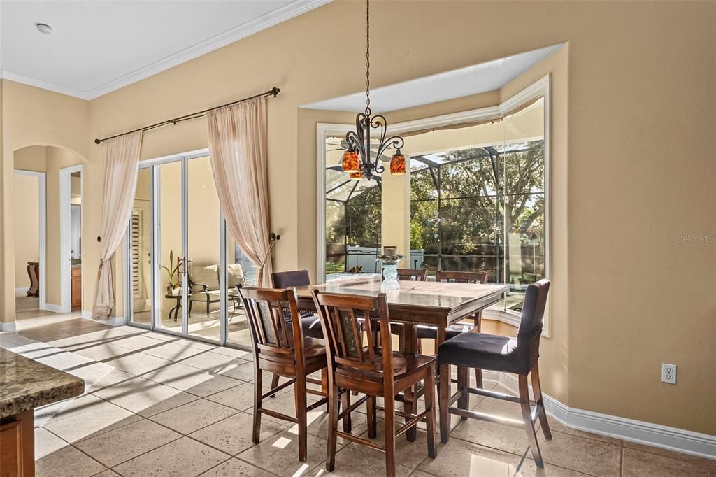 Active With Contract: $724,900 (4 beds, 3 baths, 2994 Square Feet)