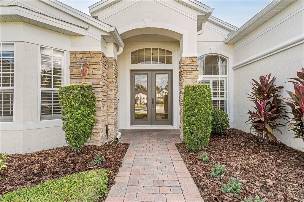 Active With Contract: $724,900 (4 beds, 3 baths, 2994 Square Feet)