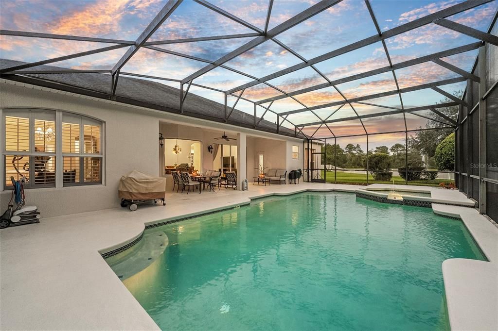 Active With Contract: $724,900 (4 beds, 3 baths, 2994 Square Feet)