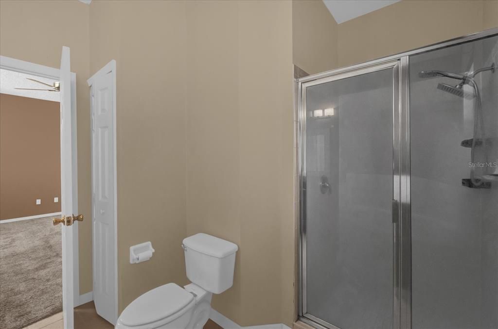 Active With Contract: $340,000 (3 beds, 2 baths, 1555 Square Feet)