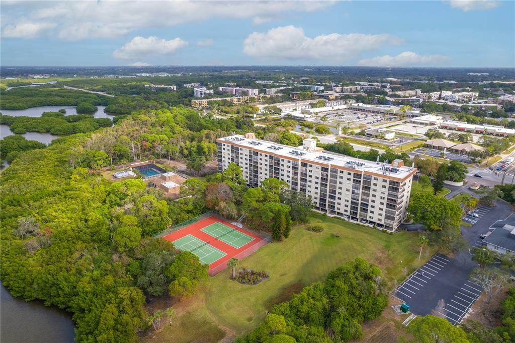 Activo con contrato: $159,900 (2 camas, 2 baños, 1380 Pies cuadrados)