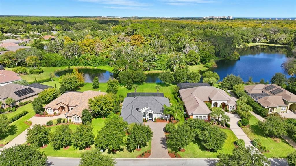 En Venta: $899,000 (4 camas, 3 baños, 2407 Pies cuadrados)