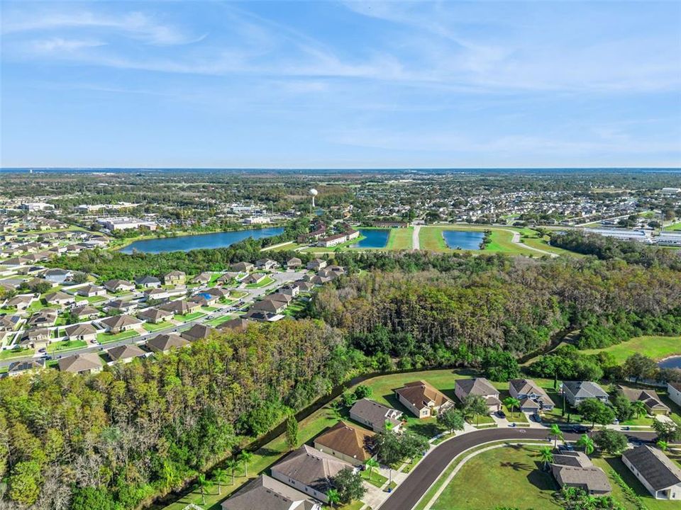 待售: $429,900 (4 贝兹, 3 浴室, 2386 平方英尺)