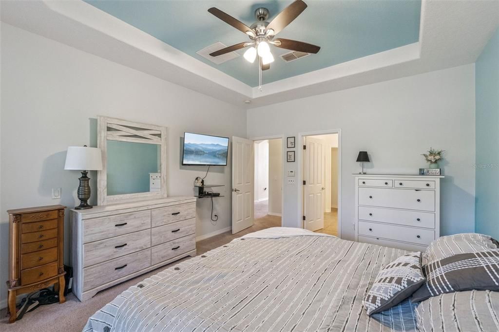 待售: $429,900 (4 贝兹, 3 浴室, 2386 平方英尺)