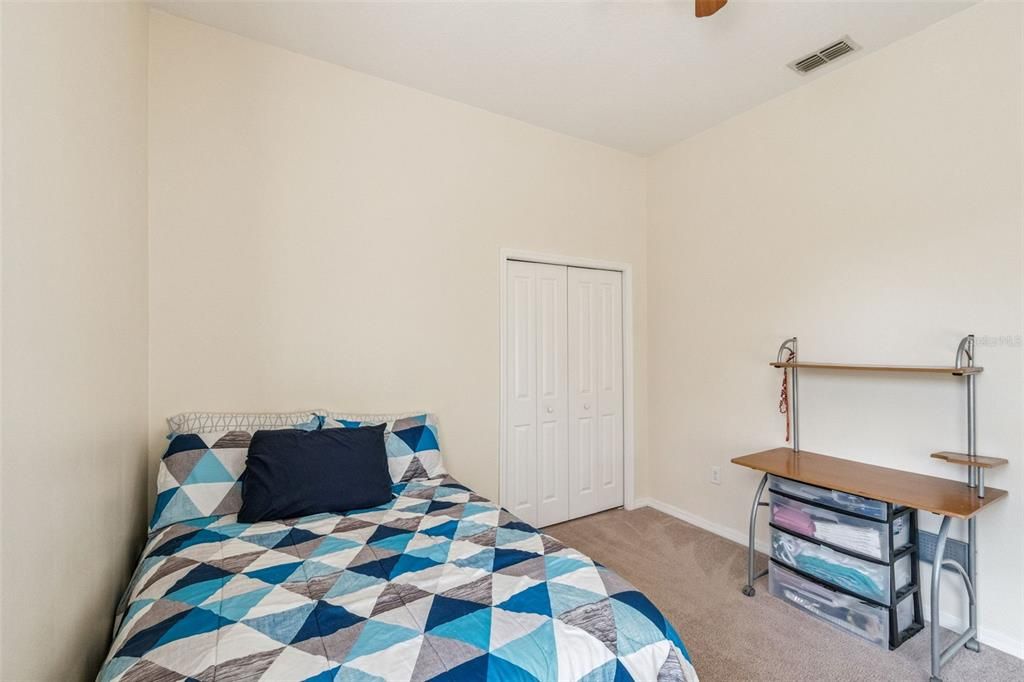 待售: $429,900 (4 贝兹, 3 浴室, 2386 平方英尺)