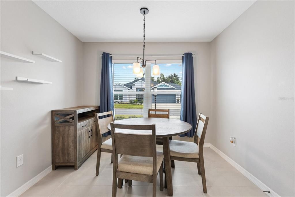 For Sale: $439,000 (3 beds, 2 baths, 1569 Square Feet)