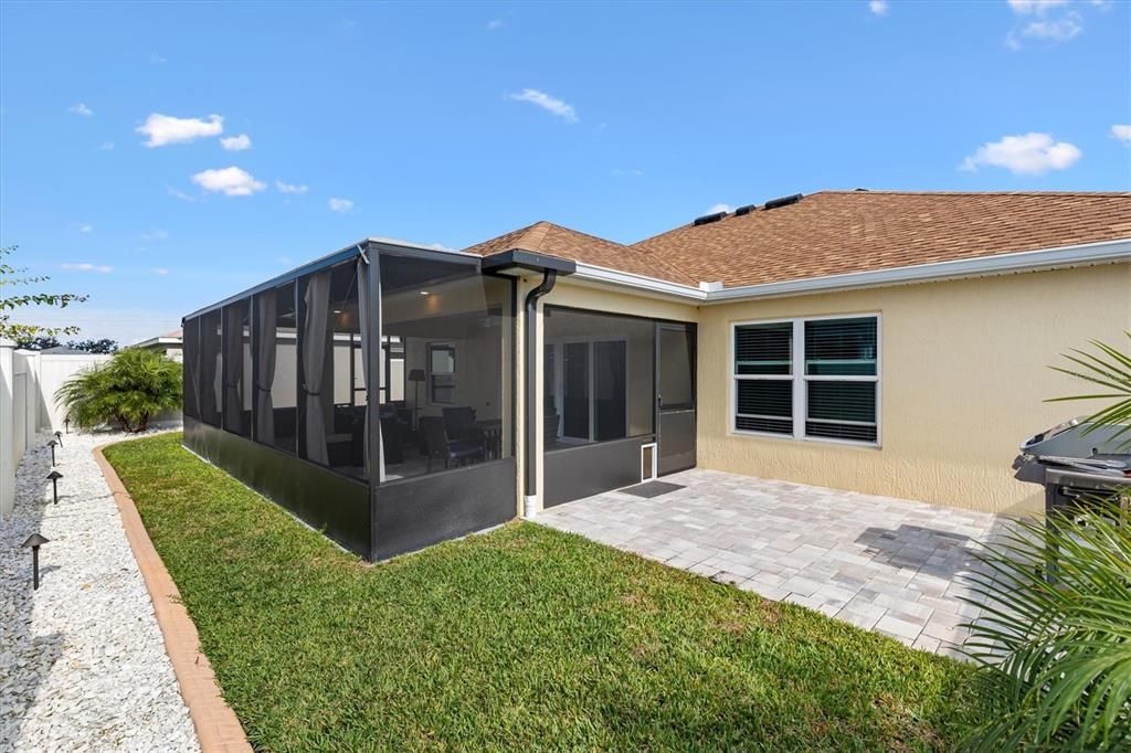 For Sale: $439,000 (3 beds, 2 baths, 1569 Square Feet)