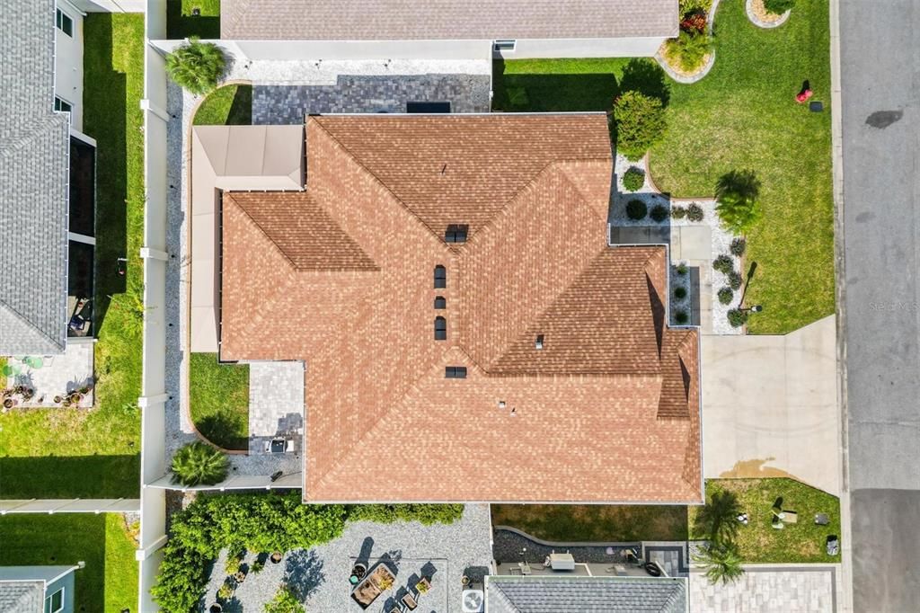 For Sale: $439,000 (3 beds, 2 baths, 1569 Square Feet)