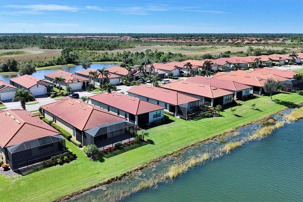 For Sale: $413,000 (2 beds, 2 baths, 1581 Square Feet)