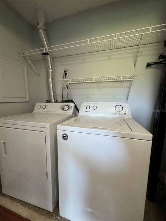 For Sale: $165,000 (2 beds, 2 baths, 993 Square Feet)