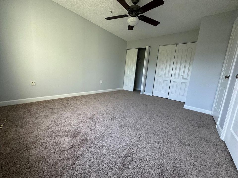 For Sale: $165,000 (2 beds, 2 baths, 993 Square Feet)