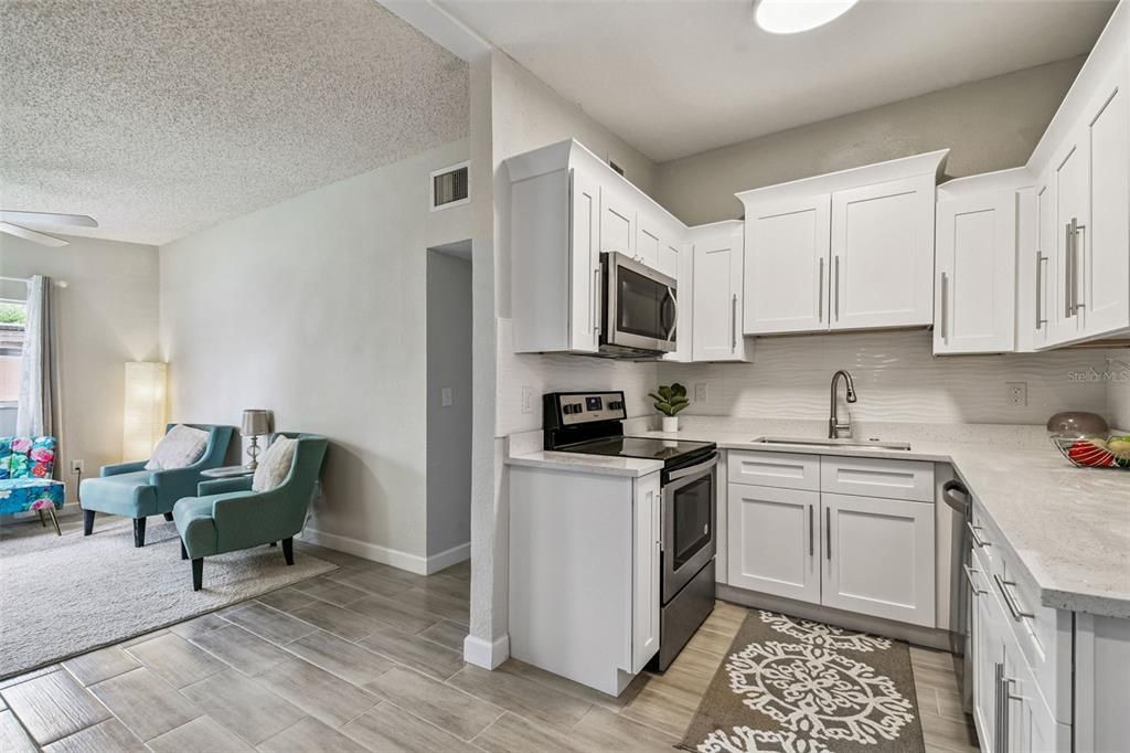 En Venta: $270,000 (3 camas, 2 baños, 1119 Pies cuadrados)