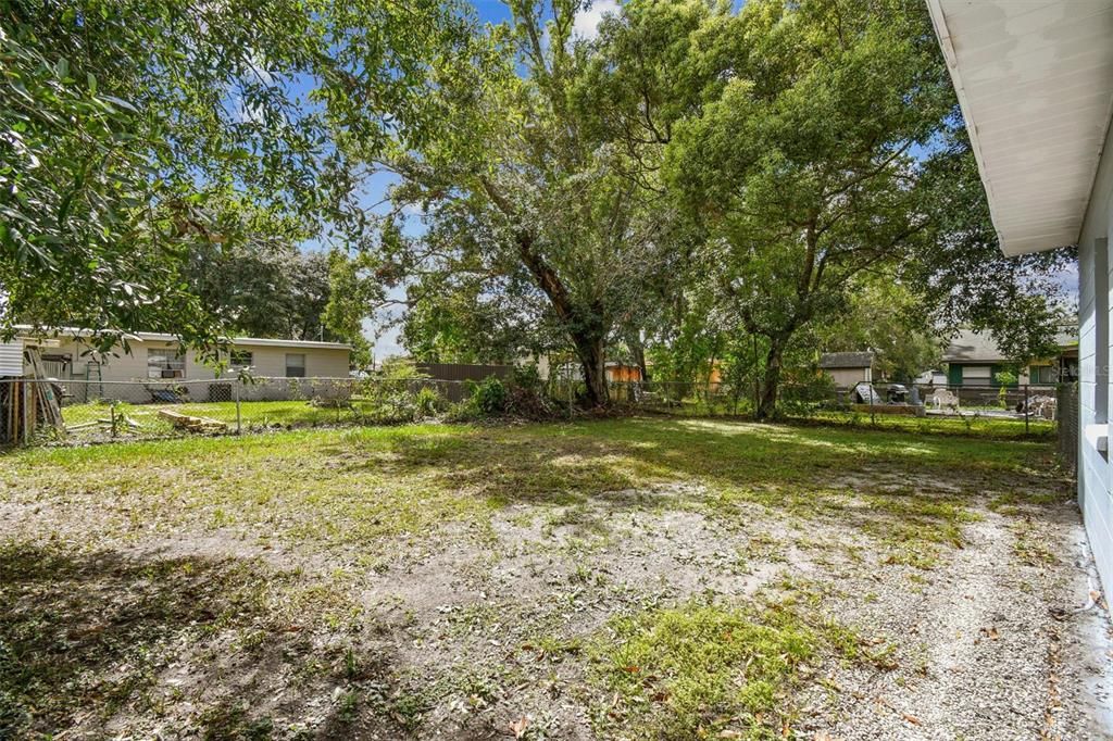 En Venta: $270,000 (3 camas, 2 baños, 1119 Pies cuadrados)