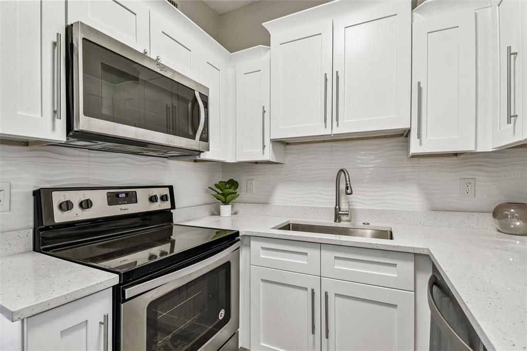 En Venta: $270,000 (3 camas, 2 baños, 1119 Pies cuadrados)